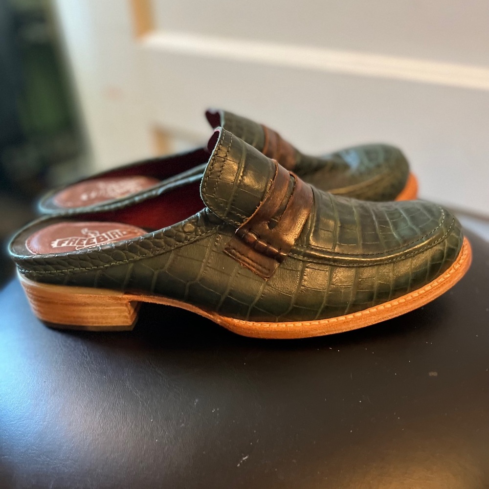Monalisa Greeb Croco freebird shoe